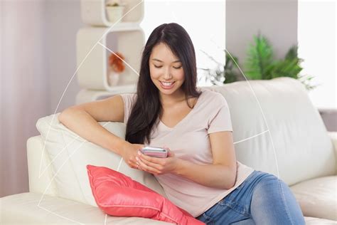 Enjoy PHP 200 Cashback on PLDT Home Bills with .